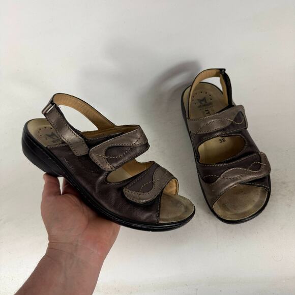 Mephisto Mobils Ergonomic Strappy Sandals Womens 8 Metalic Leather Hook & Loop - Picture 1 of 9